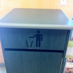 A juggler giving up on his dream